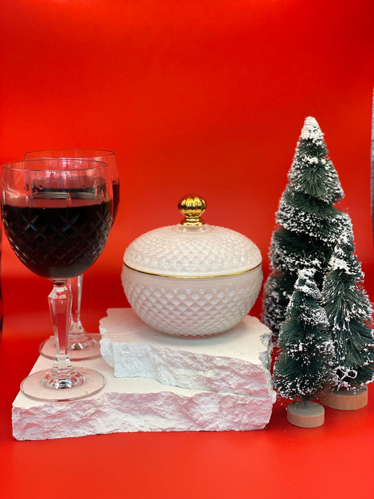 Night Before Christmas - Large Soy & Coconut Candle (45 hours burn time - cotton wick)