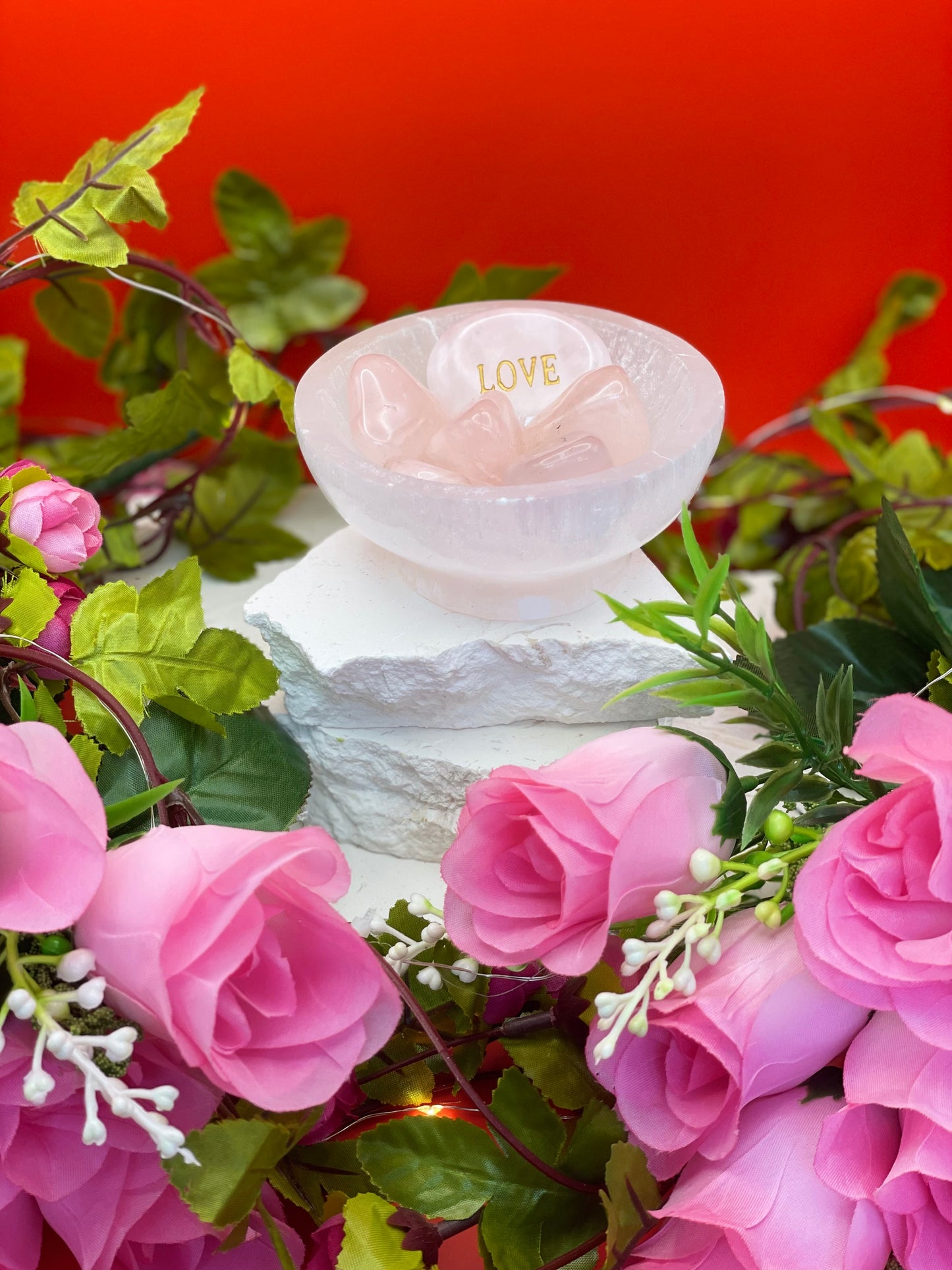 Rose Quartz Stones in Selenite Bowl