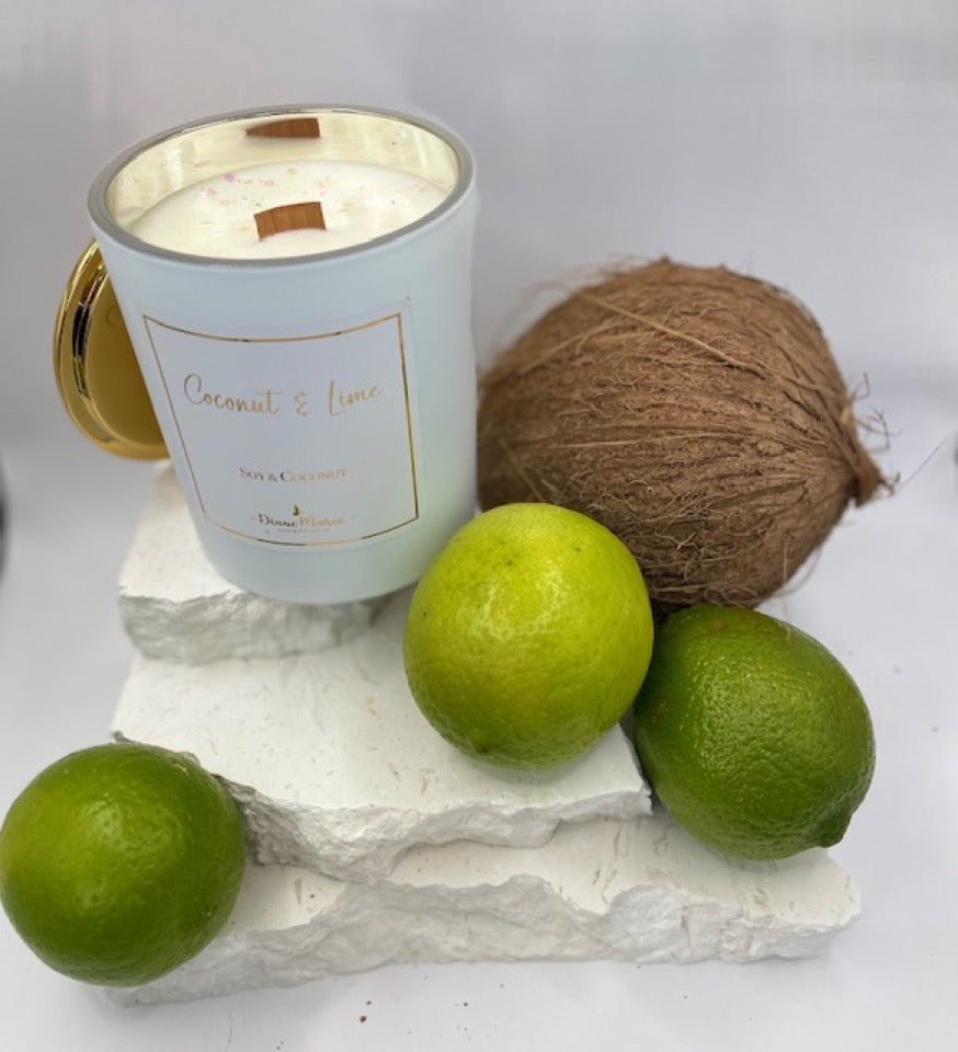 Coconut & Lime - Soy & Coconut Candle (60 hours burn time - wood wick)
