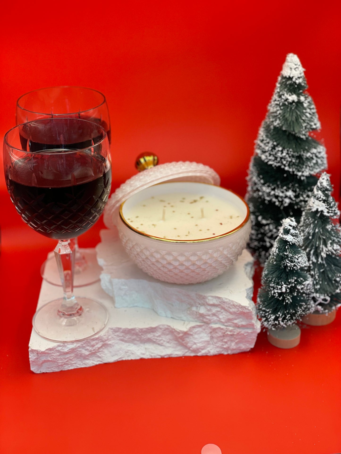 Night Before Christmas - Large Soy & Coconut Candle (45 hours burn time - cotton wick)